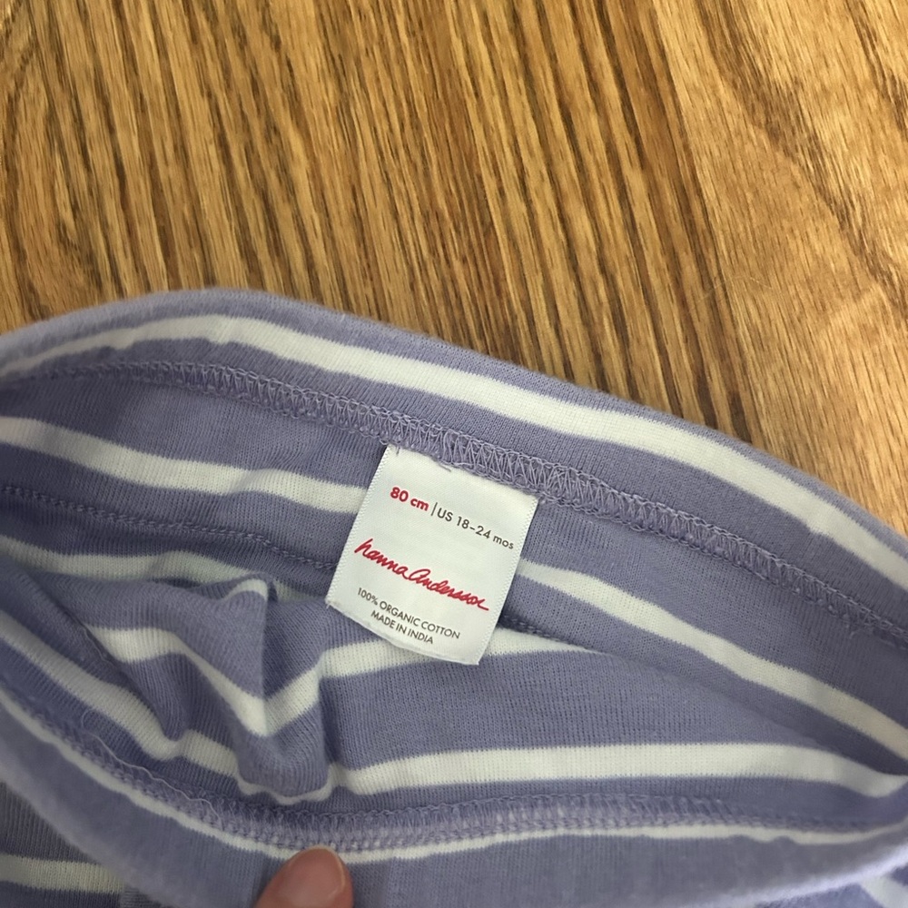 Hanna Andersson Lavender Skater Dress with diaper cover, leggings, and sweatpant - Picture 8 of 11